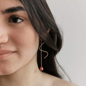 Wire 05 & Raspberry Red Pearl