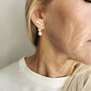 Sæt: Triple Pearl Stud + Triple Pearl Lock (Gold coloured lock)